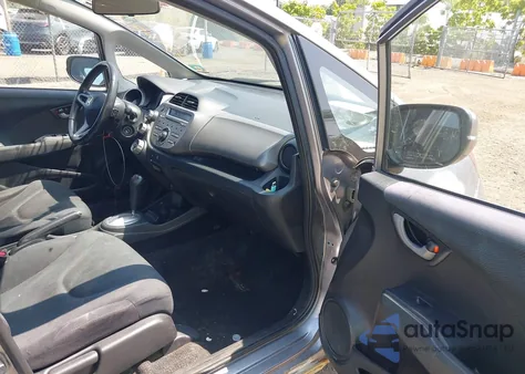 2009 Honda Fit Sport из США, поврежденный, VIN JHMGE88489S010653